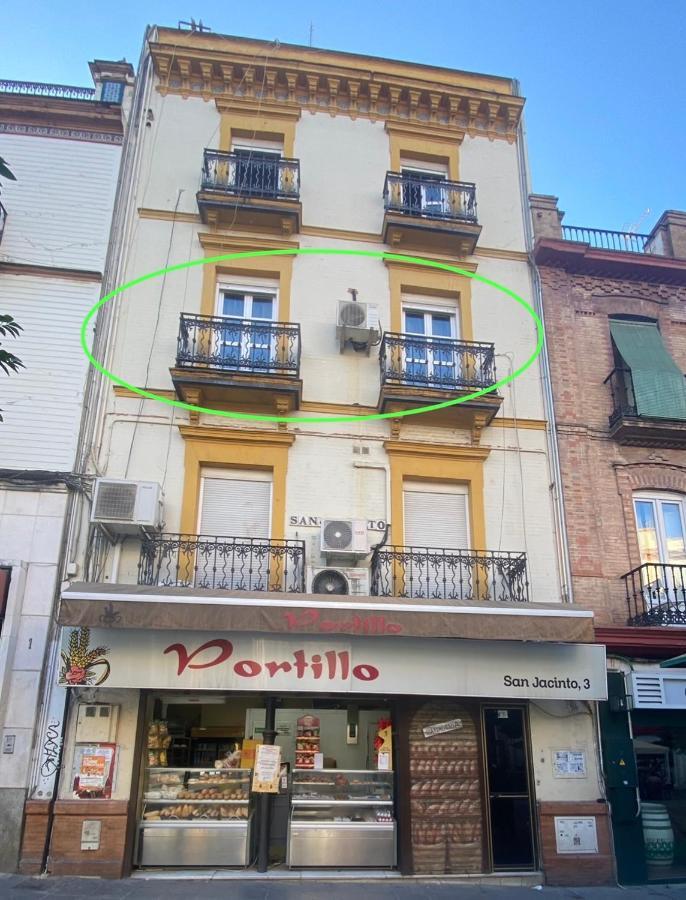 Quattro Puente De Triana Apartment Севиля Екстериор снимка