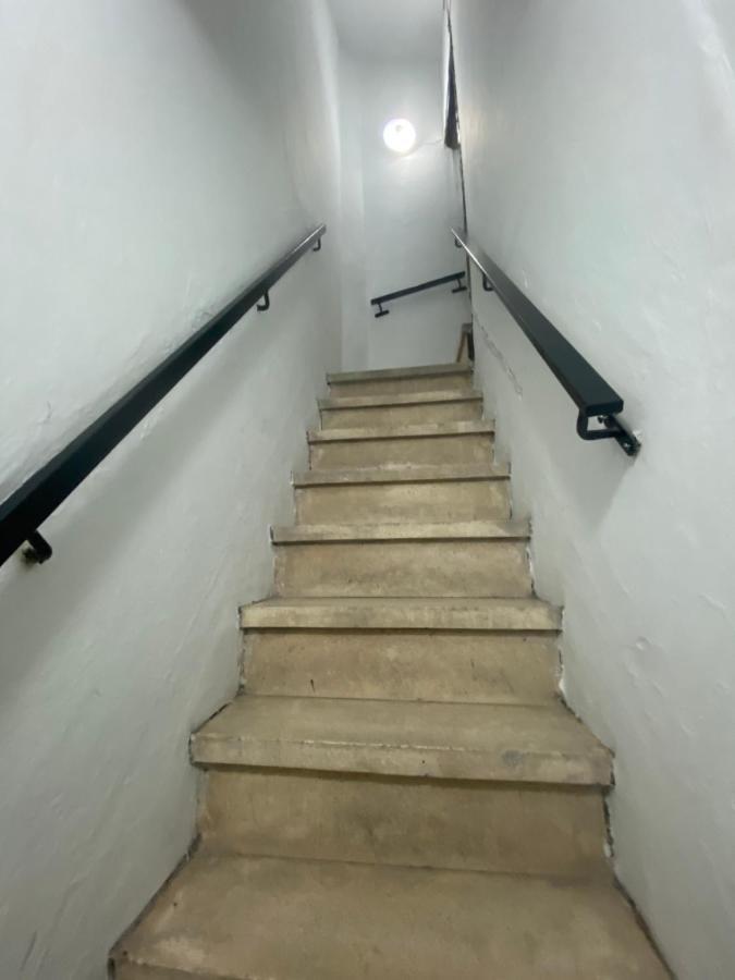 Quattro Puente De Triana Apartment Севиля Екстериор снимка